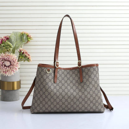 Gucci
high quality
37cm
120 dhs✅

Zain136
♥️♥️♥️