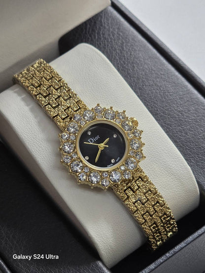 Gucci - Cartier
*Ladies*
55 dhs🪙🖤

Zain29
♥️♥️♥️