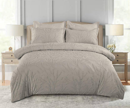 New collection 💥💥💥
Normal 
Embroidered 
Comfort set 
King size comfort 6pcs set 
140 dhs🪙🌨️

Zain99
♥️♥️♥️