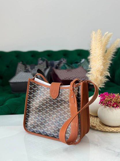 Goyard  ✨💥
Available original box 📦 
With full packing 🎀🎀
Super high quality 💥💥
For Price 👇 WhatsApp✅
0568585901 
0507557372
0552275751 Owner Zain 👌

Zain283
♥️♥️♥️