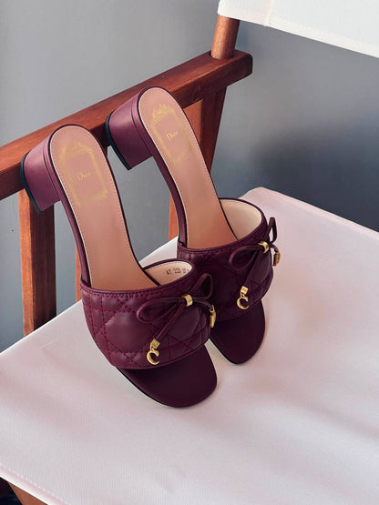 DIOR
Size 36-41
_Super master high quality_🪡
450 dhs✅

Zain176
♥️♥️♥️