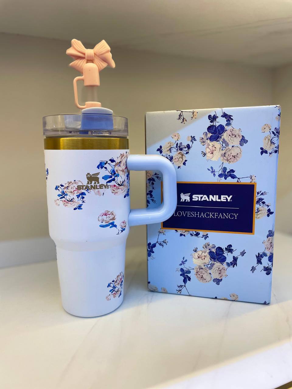 STANLEY WATER BOTTLE

14oz | 550ml
60 dhs🇦🇪🇦🇪

Zain88
♥️♥️♥️