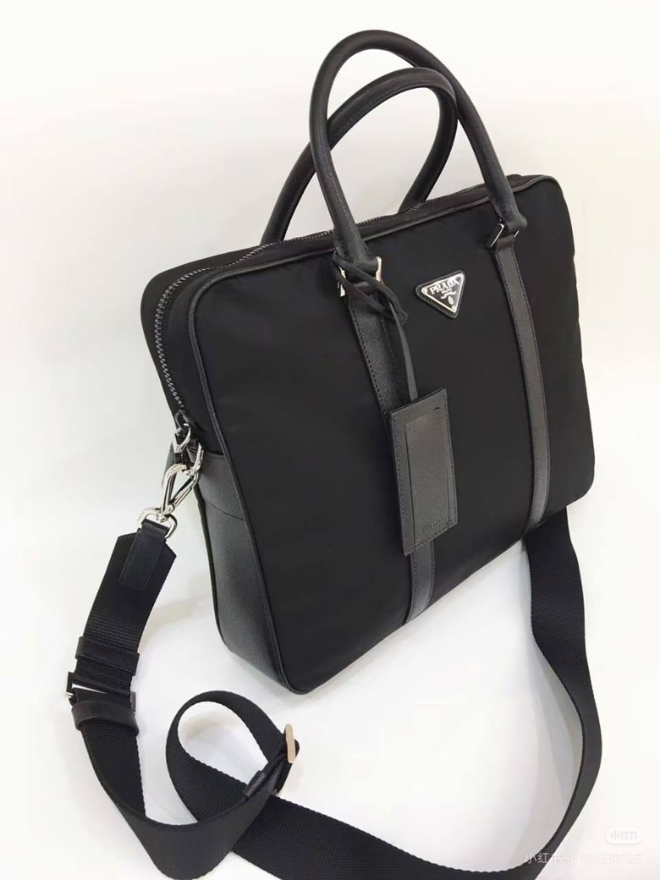 LV Master Bags 
New Stock
For Price 👇 WTSP Text Zain 0568585901

Zain10
♥️♥️♥️