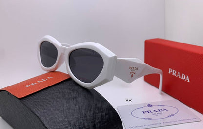 Prada
70 dhs💓

Zain126
♥️♥️♥️