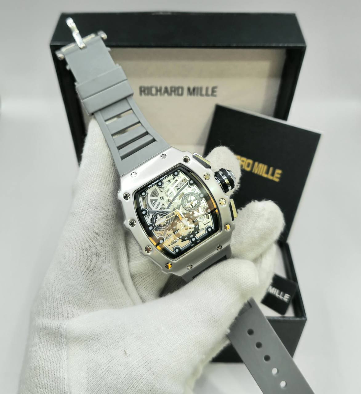 Richard mile 

chronograph working

110 dhs🇦🇪🇦🇪
Zain29
♥️♥️♥️