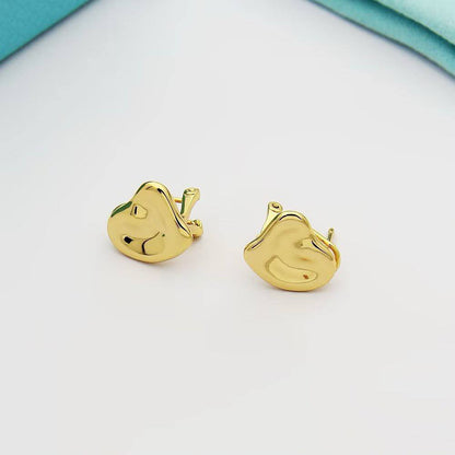 Tiffany EARRING
MASTER💫✨
GOLD SILVER ROSE GOLD AVAILABLE
50 dhs✅
WITH BOX AND PAPER BAG🛍️🎁

Zain89
♥️♥️♥️