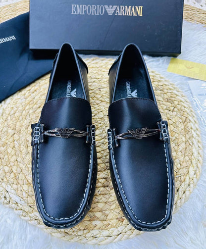 LV - Gucci - Fendi - Armani
High quality 
size 40-46 
250 dhs🪙
Master

Zain132
♥️♥️♥️