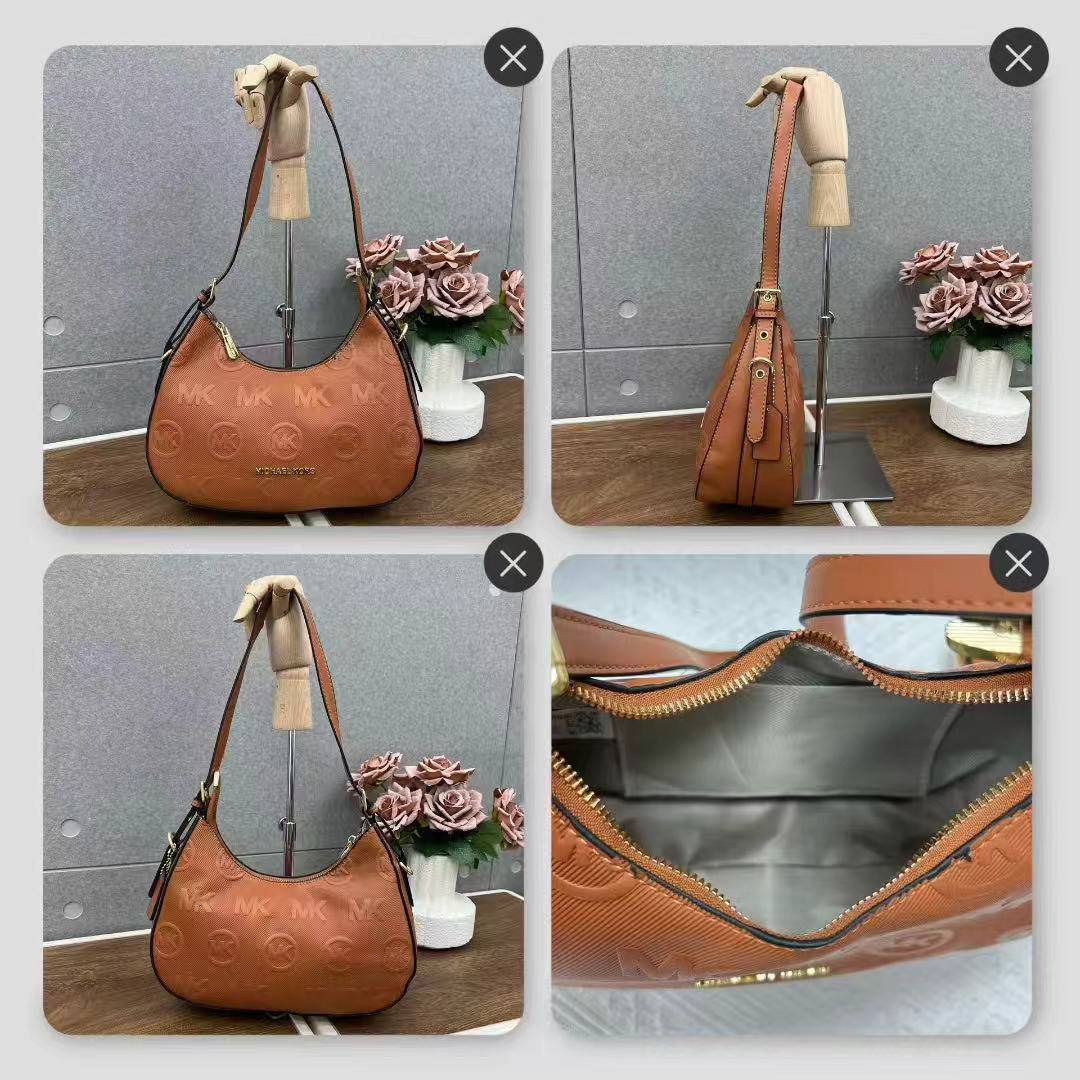 Coach
65 dhs💓

Zain232
♥️♥️♥️