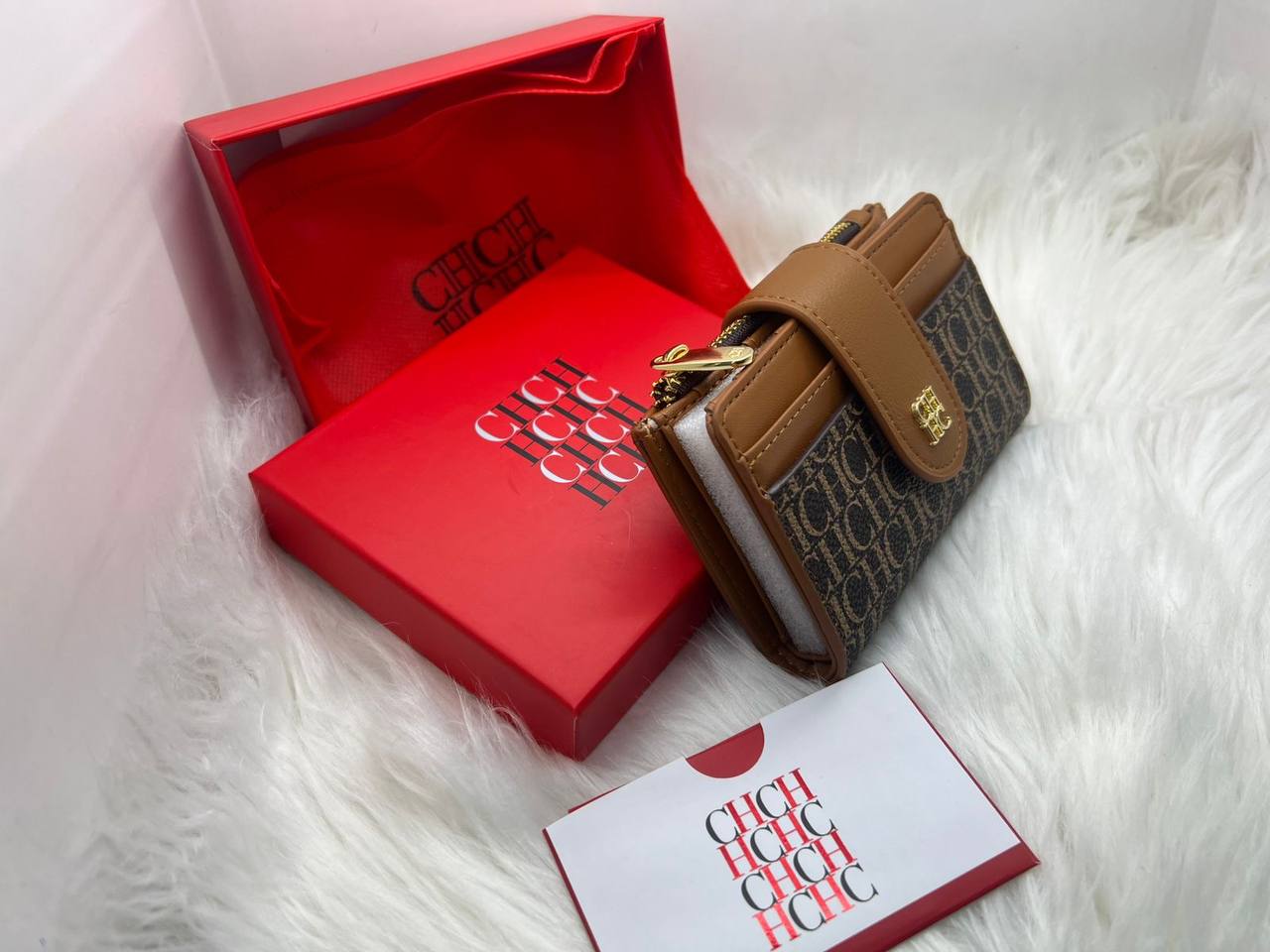 Wallets
good quality
55 dhs✅

Zain182
♥️♥️♥️