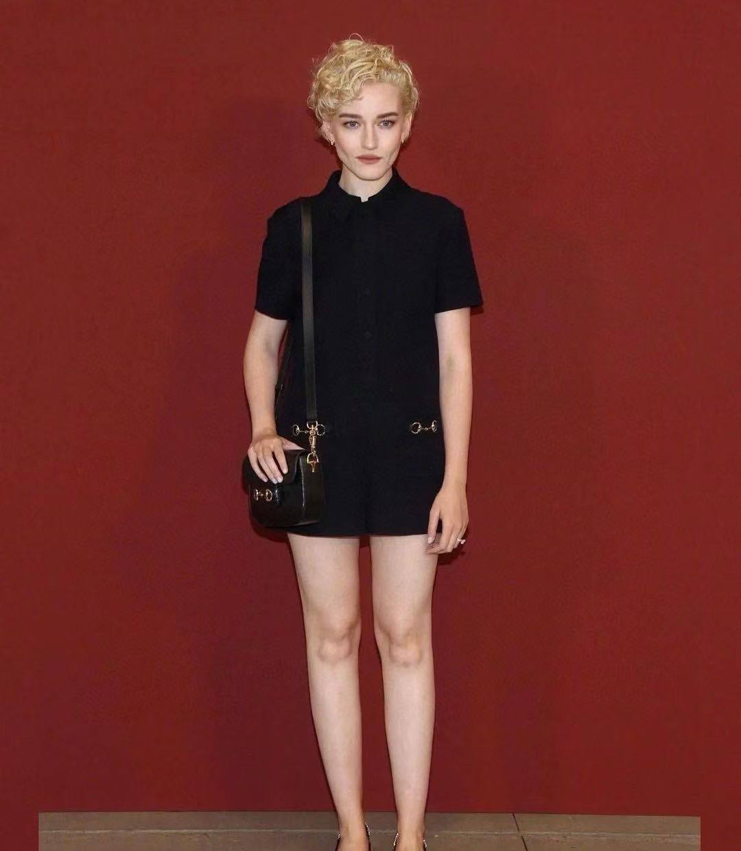 *New collections      
190 dhs🪙
*good  quality  🍒❤️❤️🛍️🛍️
*Sizes:S M L * 
*AVAILABLE NOW*

Zain231
♥️♥️♥️