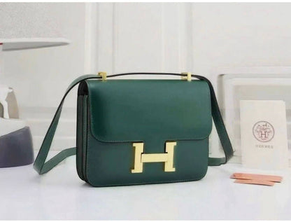 HERMES 
 GOOD QUALITY 
WITH BOX 
🎁🎁🎁

110 dhs✅

Zain39
♥️♥️♥️