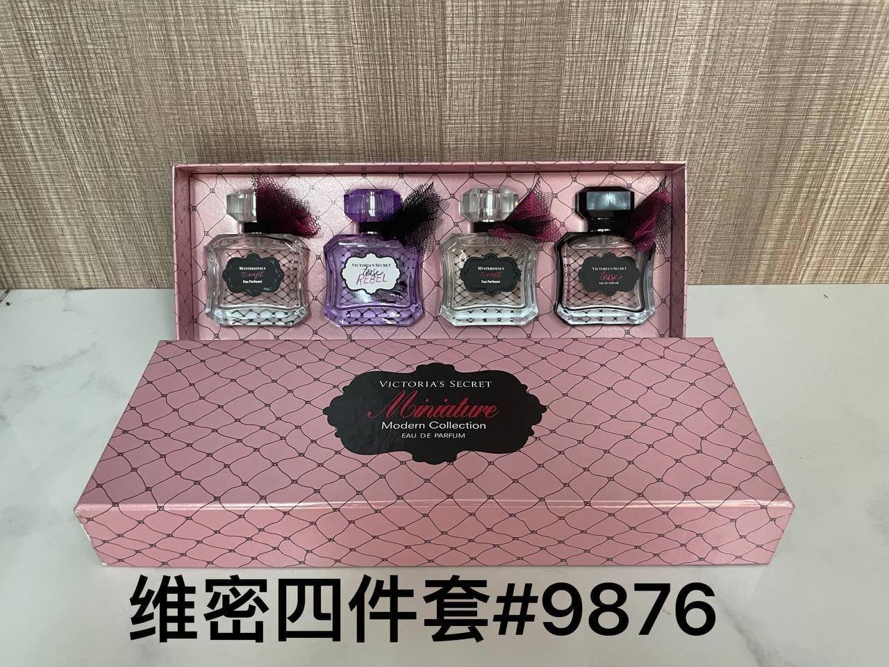 Perfume Boxes
55 dhs❣️

Zain24
♥️♥️♥️