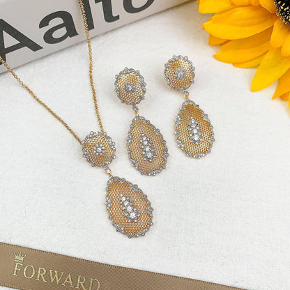 NECKLACE EARRINGS
SET 💫✨
120 DHS✅
WITH NORMAL BOX AND PAPER BAG🎁

Zain89
♥️♥️♥️