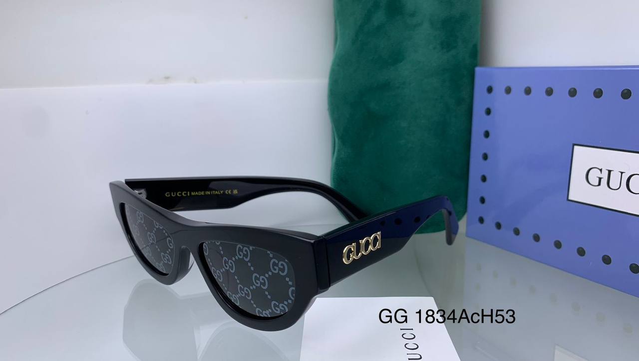 Gucci
master quality 
180 dhs✅

Zain126
♥️♥️♥️
