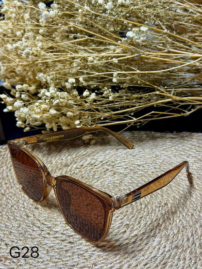 GENTLE Monster 👿*
Sunglasses 🕶️ 
Copy one 1️⃣ 
With master box 🗃️ 
50 dhs💓

Zain216
♥️♥️♥️