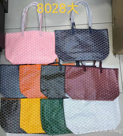 Goyard
Big size 85 dhs🪙🌨️
small size 80 dhs🪙🌨️

Zain137
♥️♥️♥️