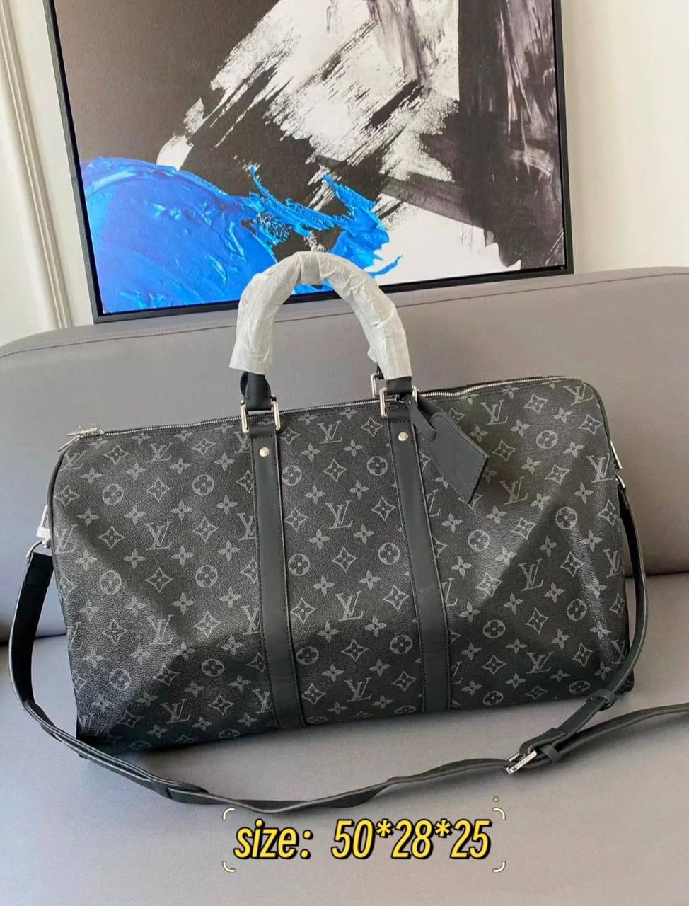 LV Travel Bags
100 dhs🪙🌨️
size ;50 cm

Zain38
♥️♥️♥️