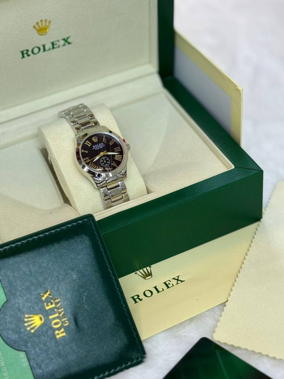 ROLEX 🆕 LADIES 
GOOD QUALITY 💯
60 dhs🪙💕

Zain133
♥️♥️♥️