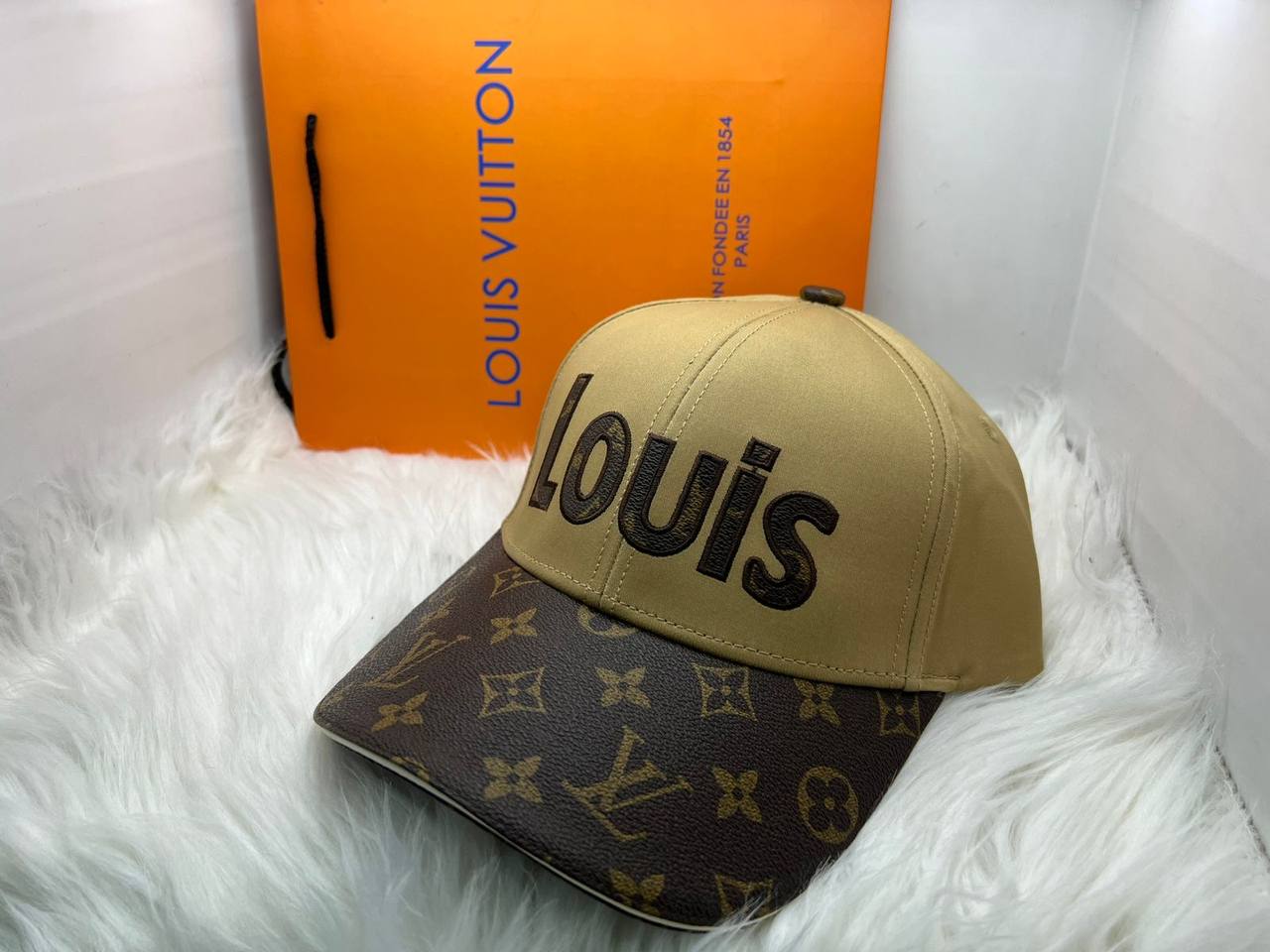 Caps
55 dhs✅
high quality

Zain182
♥️♥️♥️