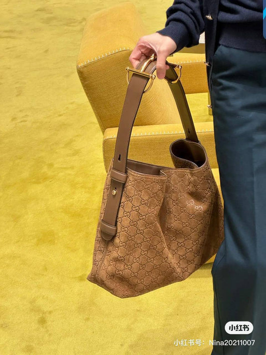 Gucci
Master
280 dhs🪙🌨️

Zain228
♥️♥️♥️