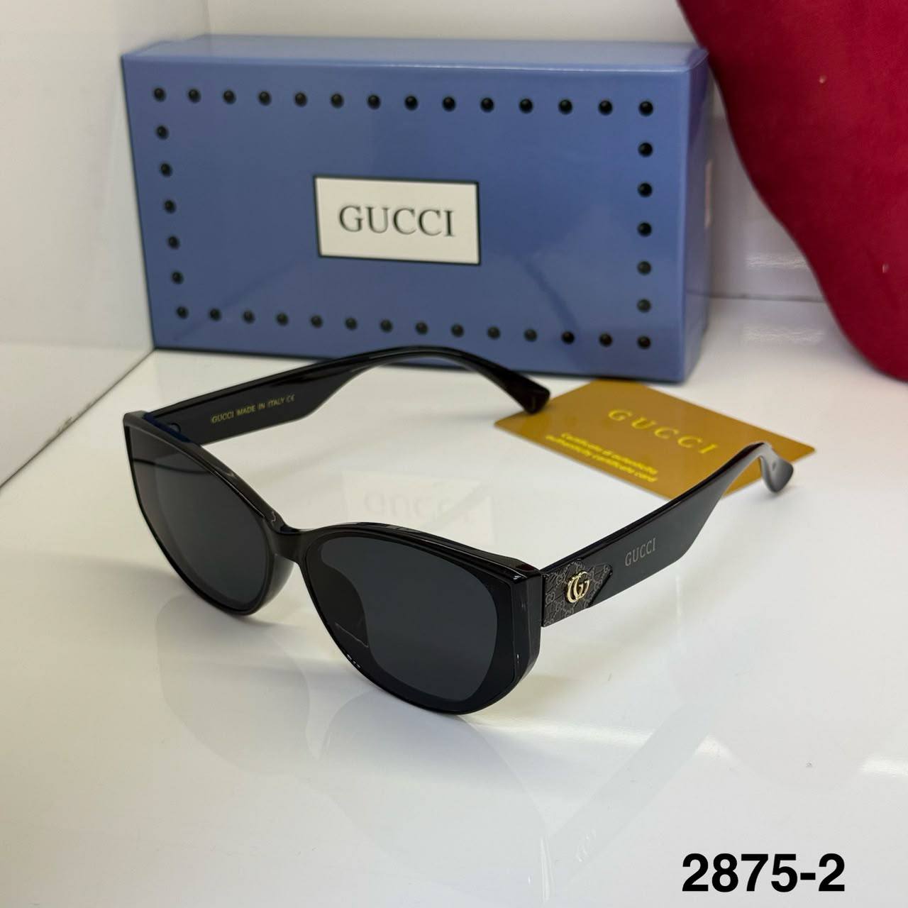 SUNGLASSES 🕶️
GOOD QUALITY 
50 dhs🇦🇪🇦🇪

Zain40
♥️♥️♥️