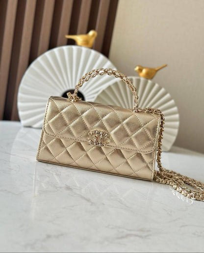 Chanel ✨💕✨
New collection ✨✨✨
SuperMaster Quality 🔥🔥
Available Now ❤️❤️❤️
For Price 👇 WTSP Text Zain 0568585901

Zain252
♥️♥️♥️