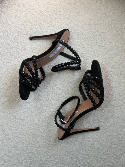 NEW AQUAZZURA 💥💥
*Super master quality*
*Size 36 to 41*
450 dhs✅

Zain113
♥️♥️♥️