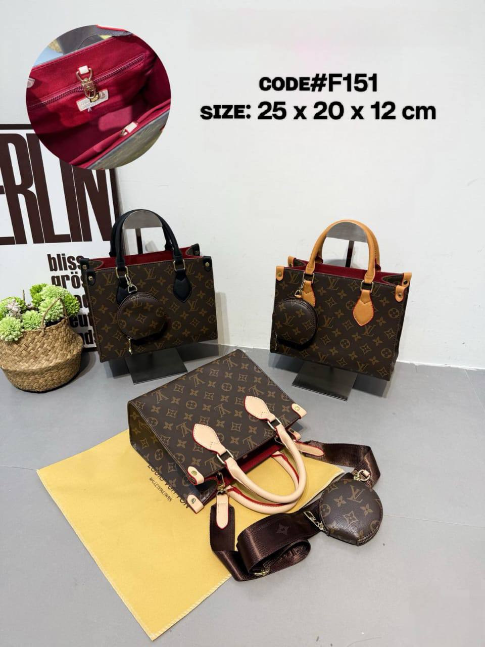LV
ᴍɪɴɪ Oɴ Tʜᴇ Go
ᴄᴏɪɴ ᴘᴜʀsᴇ ɴᴏɴ- ᴢɪᴘ
ɪᴛ ʜᴀs ʟᴏɴɢ sᴛʀᴀᴘ
sɪᴢᴇ: 25 cm

70 dhs🪙💕

Zain31
♥️♥️♥️