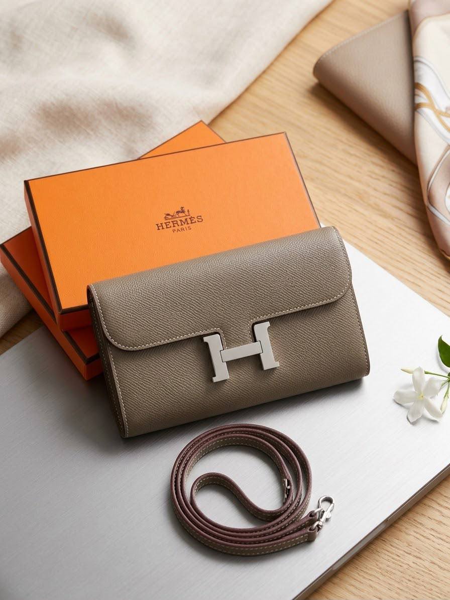 Hermes

95 dhs🇦🇪🇦🇪

With box
20 cm 

Zain219
♥️♥️♥️