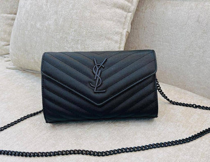 YSL

 Good Quality 

With Box 
🎁🎁🎁

100 dhs✅

Zain250
♥️♥️♥️