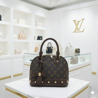LV
ᴀʟᴍᴀ ᴍᴏɴᴏɢʀᴀᴍ
ᴡɪᴛʜ ᴍᴜʀᴀᴋᴀᴍɪ ᴄʜᴀɪɴ
ɪᴛ ʜᴀs ʟᴏɴɢ ʙᴇʟᴛ sᴛʀᴀᴘ
sɪᴢᴇ : 26 cm

70 dhs❣️

Zain31
♥️♥️♥️