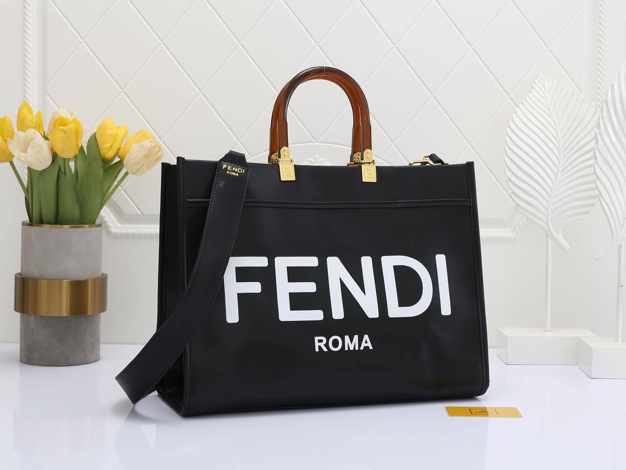Fendi
High quality
120 dhs✅

Zain50
♥️♥️♥️