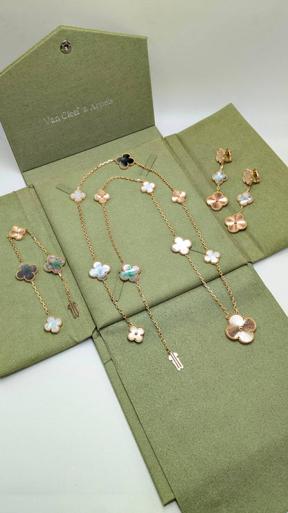 VCA Set
*Master Quality* 
*Necklace, Earrings & Bracelet*
380 dhs✅ with Good Box 🎁 
470 dhs✅ with Master Box 🎁

Zain210
♥️♥️♥️