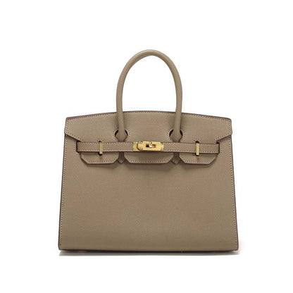 HERMES

best quality 
without box

120 dhs🇦🇪🇦🇪

size30CM

Zain290
♥️♥️♥️