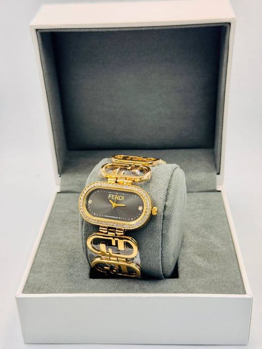 Fendi ladies
*New Arrival*🔥
55 dhs❣️

Zain08
♥️♥️♥️