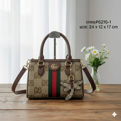 GUCCI ᴏᴘʜɪᴅɪᴀ ᴍɪɴɪ
ᴛᴏᴛᴇʙᴀɢ ɪɴ GG sᴜᴘʀᴇᴍᴇ
ᴄᴏᴀᴛᴇᴅ ᴄᴀɴᴠᴀs ᴍᴀᴛᴇʀɪᴀʟ
sɪɢɴᴀᴛᴜʀᴇ ɢʀᴇᴇɴ & ʀᴇᴅ ᴡᴇʙ sᴛʀɪᴘᴇ
ᴡɪᴛʜ ᴛᴡɪʟʟʏ 🎗️ ᴀɴᴅ ʟᴏɴɢ ʙᴇʟᴛ
3 ᴄᴏᴍᴘᴀʀᴛᴍᴇɴᴛ ɪɴsɪᴅᴇ
sɪᴢᴇ / 24 cm

70 dhs💓

Zain31
♥️♥️♥️