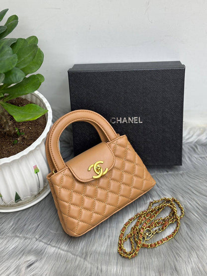 Chanel

with box
🎁🎁🎁

90 dhs🗽

Zain244
♥️♥️♥️