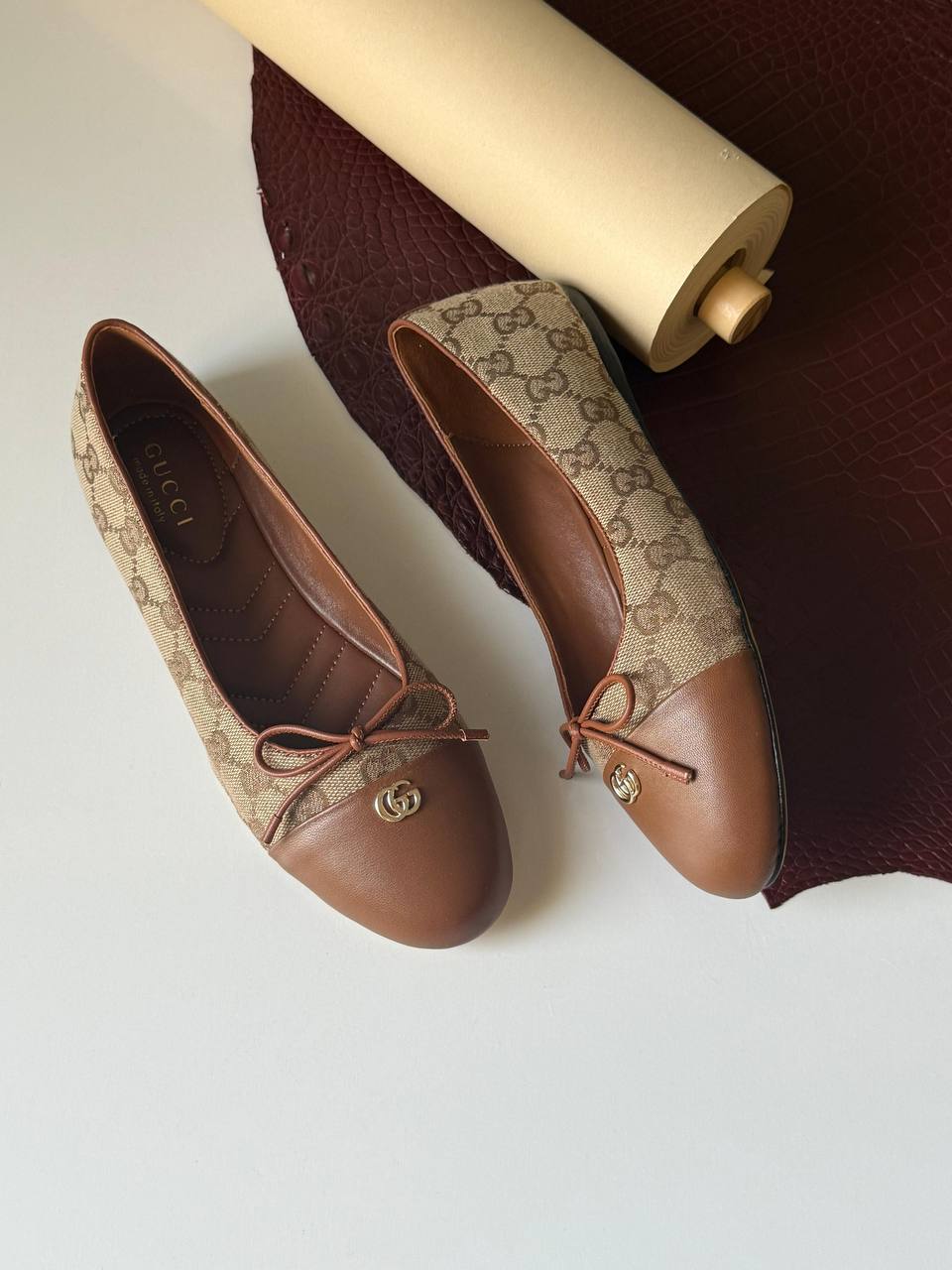 Chanel
Super Master
Size 36 to 41
410 dhs✅

Zain288
♥️♥️♥️