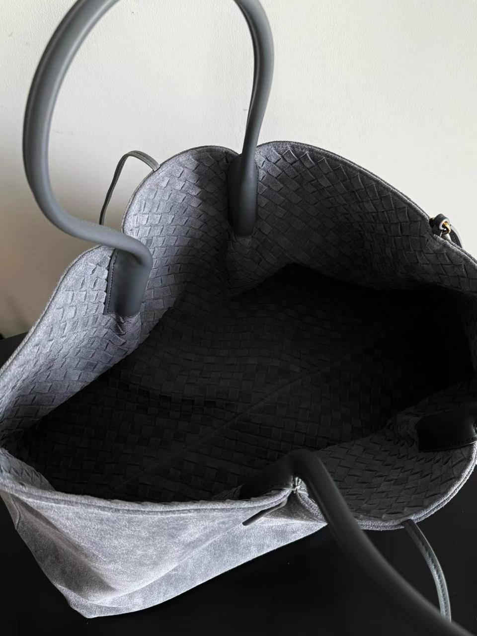 Bottega Veneta Pinacoteca tote bag 

For Price 👇 WhatsApp✅
0568585901 
0507557372
0552275751 Owner Zain 👌

Zain71
♥️♥️♥️