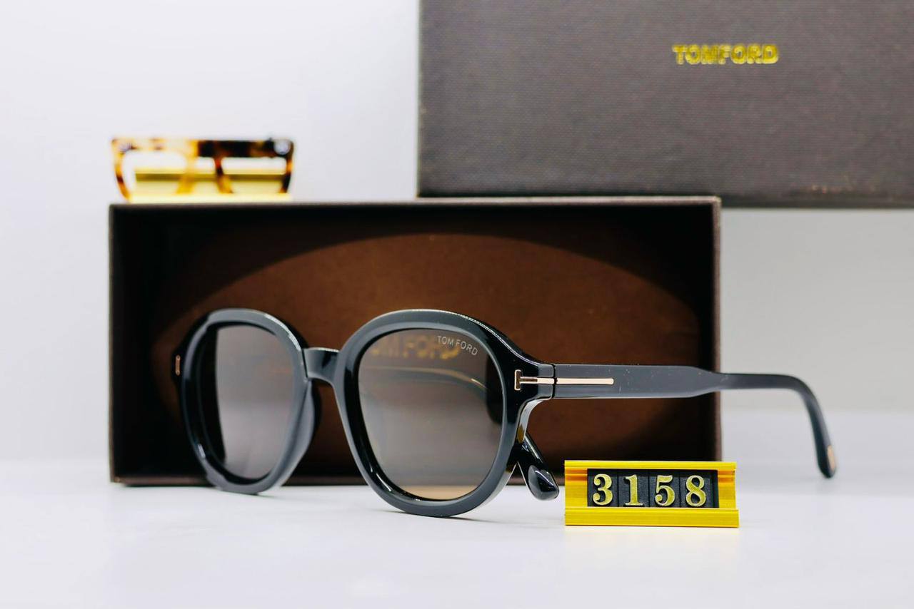 Tom Ford
60 dhs🌺

Zain29
♥️♥️♥️