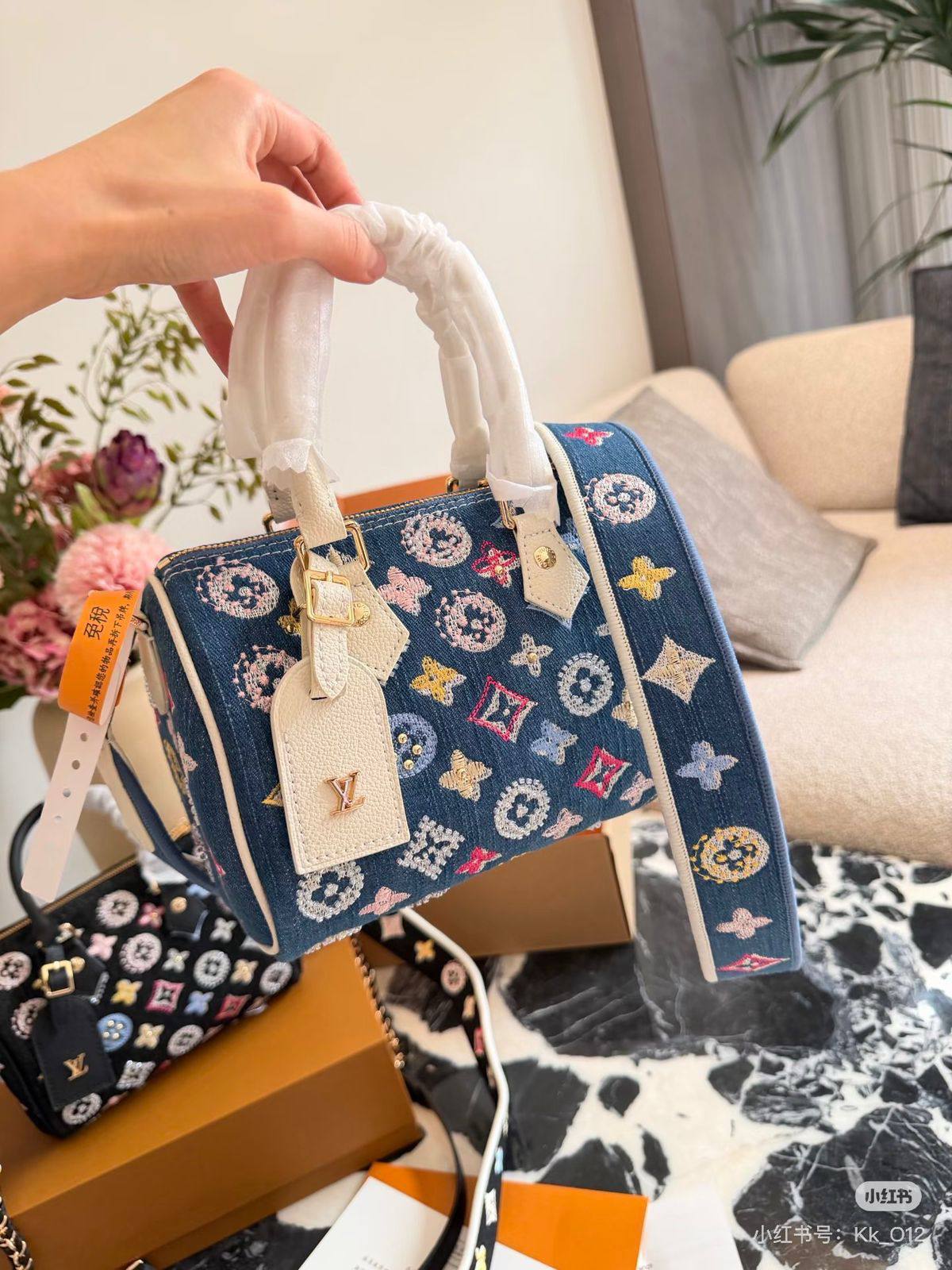 LV
Master Bags +++
For Price 👇 WTSP Text Zain 0568585901

Zain142
♥️♥️♥️