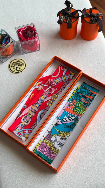 Hermes 
*Twilly Scarf* 
*With orginal packing*  🎁
250 dhs🇦🇪🇦🇪
*VIP QUALITY*

Zain280
♥️♥️♥️