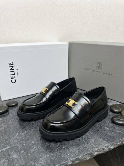 NEW CAME 
CELINE 

GOOD QUALITY 

SIZE-36 TO 41 
130 dhs🇦🇪🇦🇪

Zain40
♥️♥️♥️