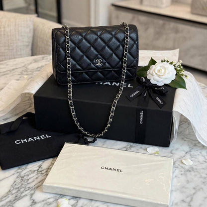 CHANEL
Caviar

Master quality

19 cm
 with box

190 dhs 


Zain95
♥️♥️♥️