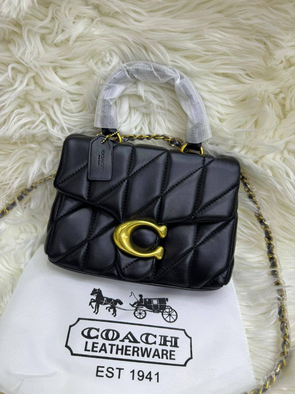 💗 Coach Tabby
1️⃣ First quality +🎁
Size : 21 * 16 cm
90 dhs✅
with box 🎁

Zain115
♥️♥️♥️