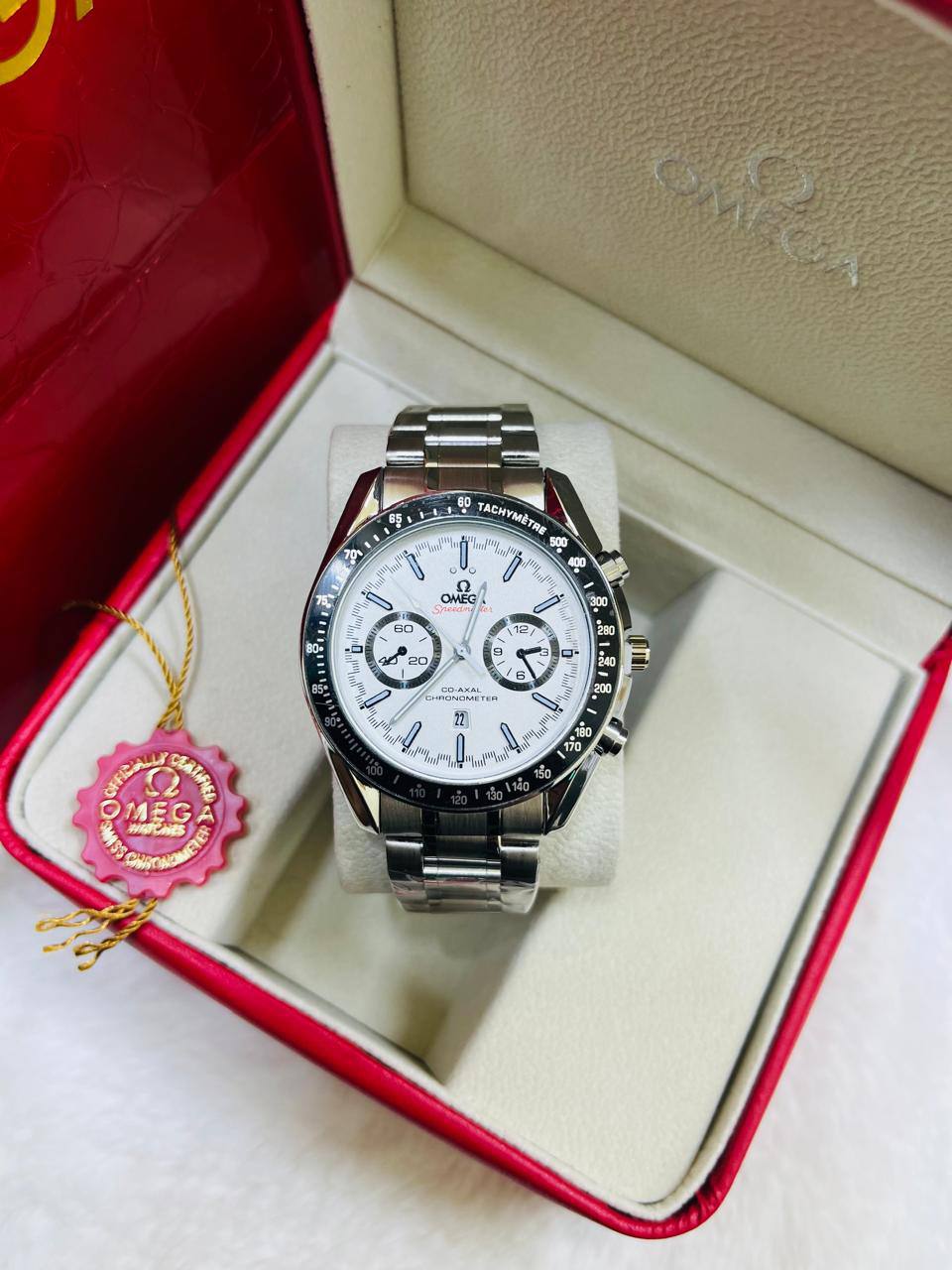 Omega metal Men
65 dhs💓
*Battery*

Zain29
♥️♥️♥️