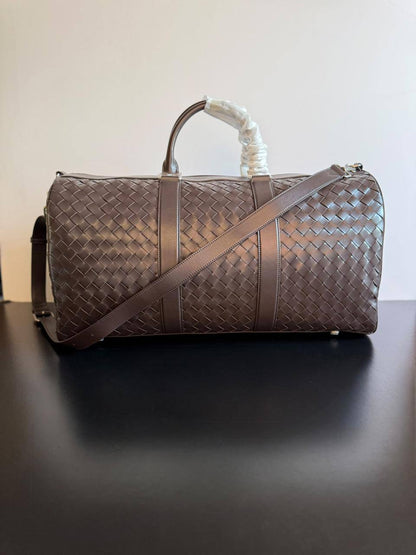 Bottega
Super Master Quality
For Price 👇 WhatsApp✅
0568585901 
0507557372
0552275751 Owner Zain 👌

Zain340
♥️♥️♥️