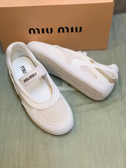 New Shoes Arrived 
MIU MIU Master quality 
 Size 36-41 available 
190 dhs✅

Zain88
♥️♥️♥️