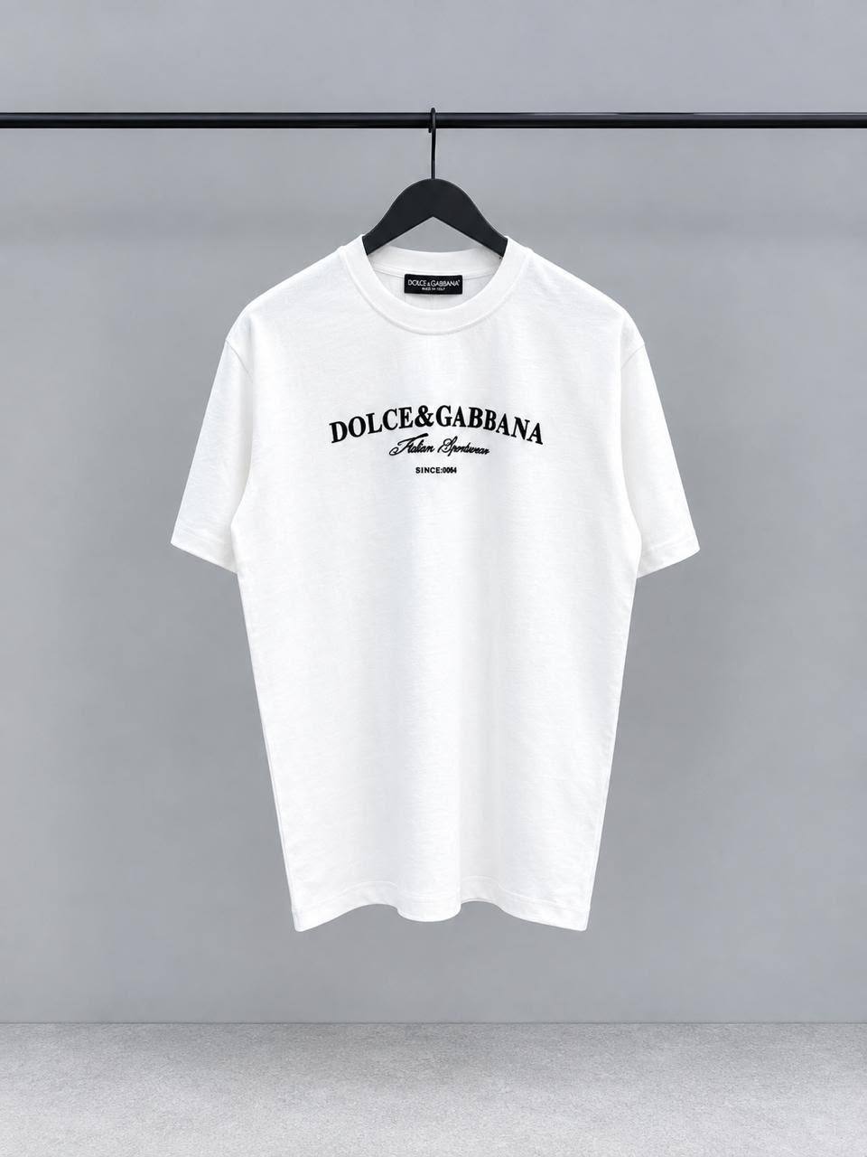 DOLCE&GABBANA❣️
SUPER MASTER QUALITY ✨
SIZE :S M L XL XXL
280 dhs🇦🇪🇦🇪

Zain327
♥️♥️♥️