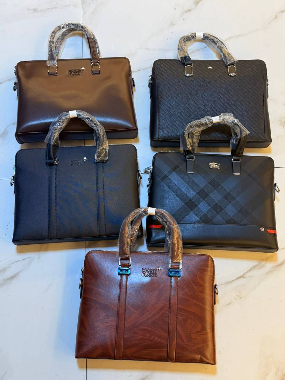LAPTOP 💻 bags
110 dhs✅
Size 38cm

Zain200
♥️♥️♥️